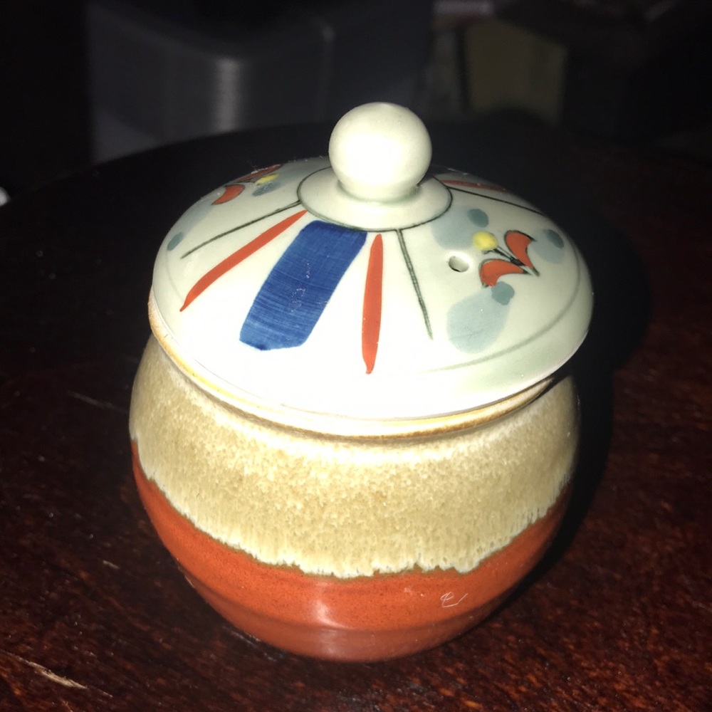 Japanese hand made pottery - sugar bowl with lid